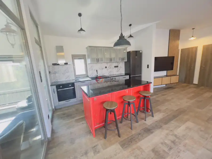 Albérlet, kiadó új építésű téglalakás, Tata