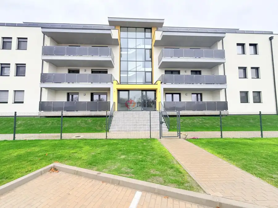 Albérlet, kiadó új építésű téglalakás, Tata