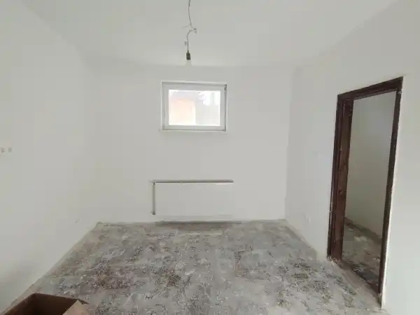 Eladó családi ház, Bokod 3 szoba 145 m² 57 M Ft