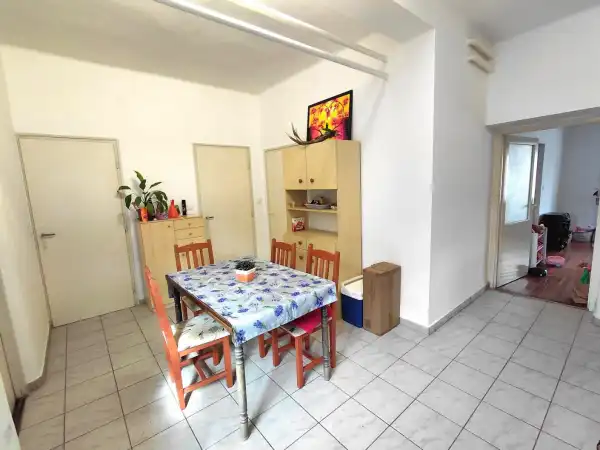 Eladó családi ház, Dad 3 szoba 90 m² 48.9 M Ft