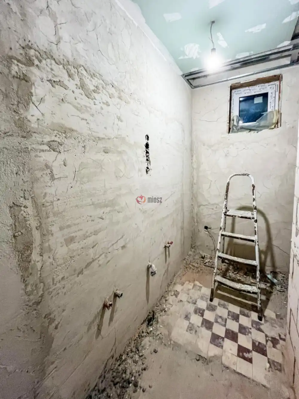 Komárom-Esztergom megye - Dunaalmás