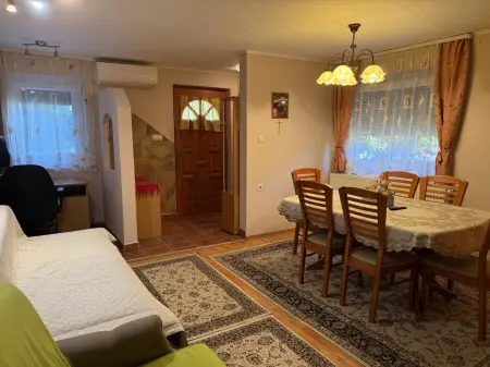 Eladó családi ház, Kisbér 1 szoba 57 m² 39.9 M Ft