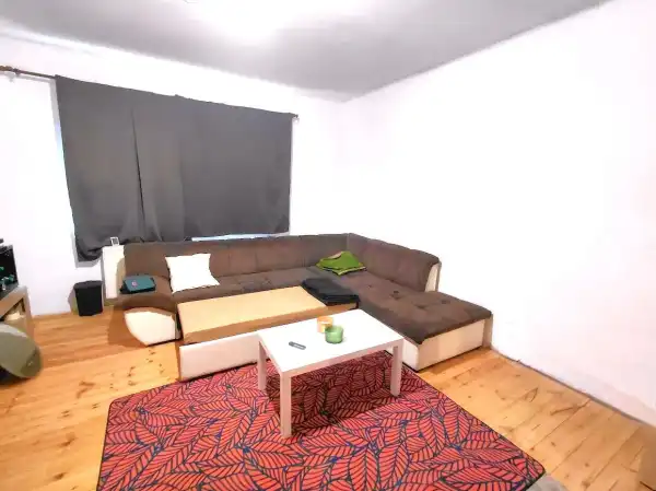 Eladó családi ház, Komárom 3+1 szoba 98 m² 39.4 M Ft