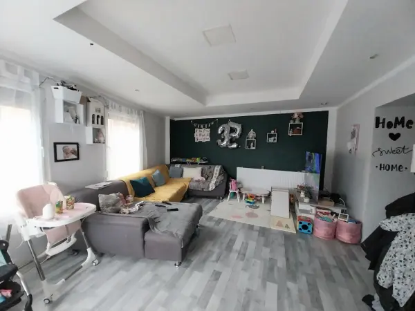 Eladó családi ház, Szákszend 3 szoba 114 m² 40.9 M Ft
