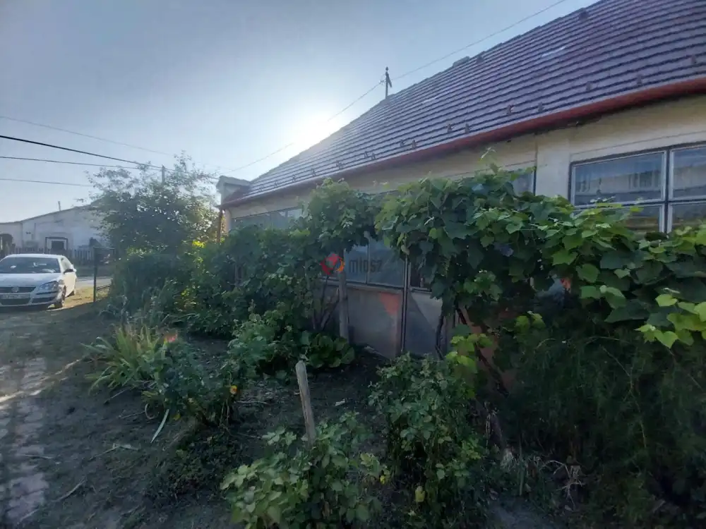 Komárom-Esztergom megye - Szákszend