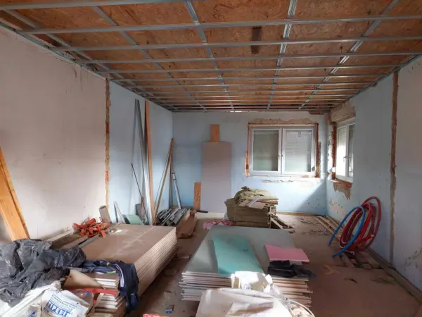 Eladó családi ház, Szomód 6 szoba 240 m² 65 M Ft