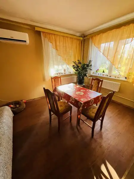 Eladó családi ház, Szomód 4 szoba 130 m² 65.9 M Ft