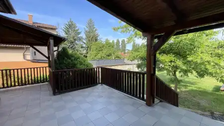 Eladó családi ház, Tata 3 szoba 106 m² 110 M Ft