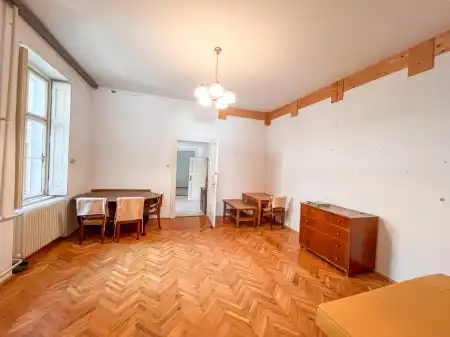 Eladó családi ház, Tata 5 szoba 200 m² 119 M Ft
