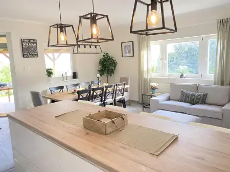 Eladó családi ház, Tatabánya 4+1 szoba 124 m² 147.5 M Ft