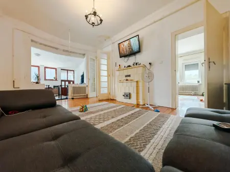 Eladó családi ház, Tatabánya 4 szoba 141 m² 90 M Ft