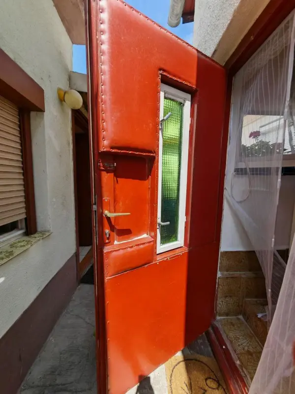 Eladó házrész, Tata 2 szoba 50 m² 35 M Ft