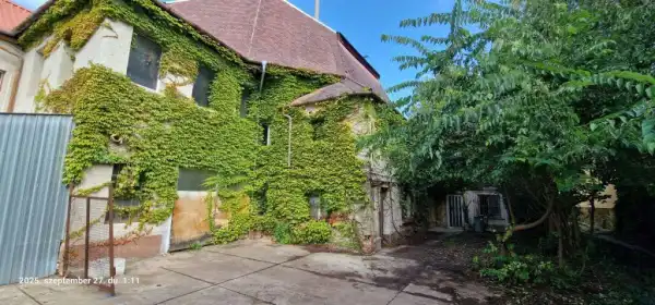 Eladó ipari ingatlan, Tata 800 m² 85.9 M Ft