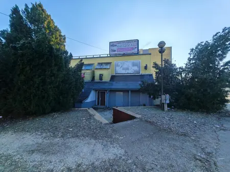 Eladó ipari ingatlan, Tatabánya 458 m² 54.9 M Ft