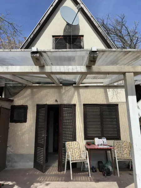 Eladó nyaraló, Baj 1 szoba 35 m² 10 M Ft