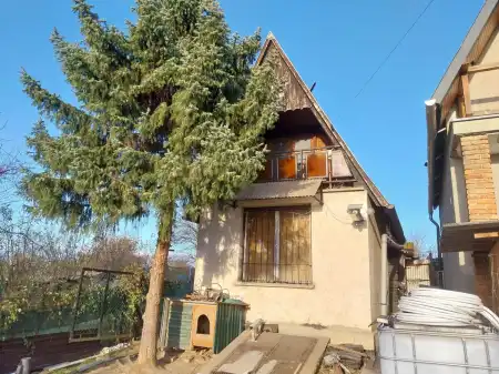 Eladó nyaraló, Környe 3 szoba 54 m² 16.5 M Ft