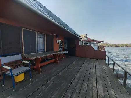 Eladó nyaraló, Tatabánya 2 szoba 33 m² 14 M Ft