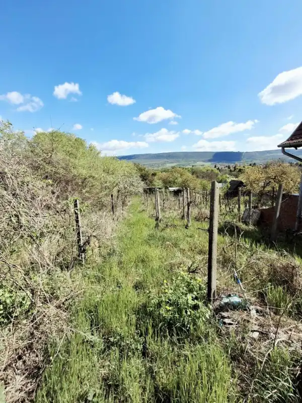 Eladó nyaraló, Tatabánya 2 szoba 33 m² 5.9 M Ft