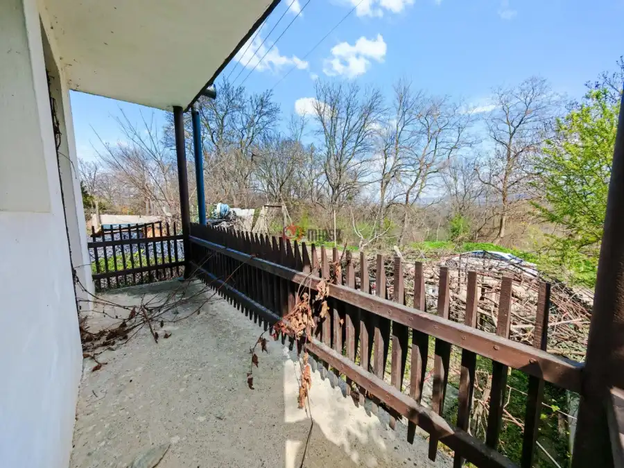 eladó nyaraló, Vértesszőlős