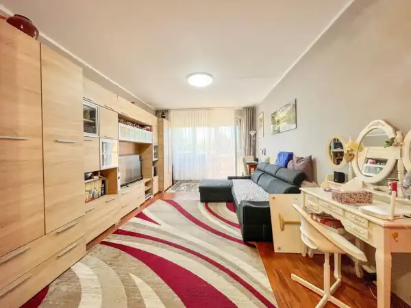 Eladó panellakás, Tatabánya 2 szoba 55 m² 33.9 M Ft