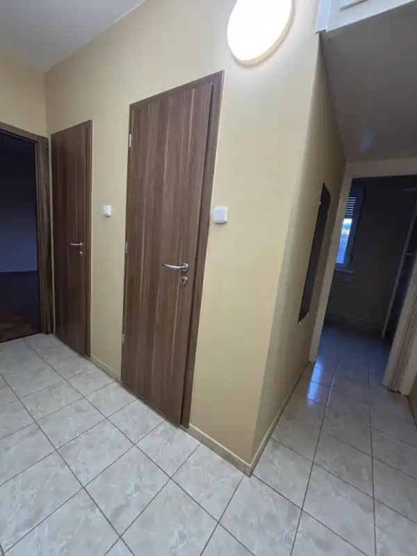 Eladó panellakás, Tatabánya 2 szoba 53 m² 36.8 M Ft