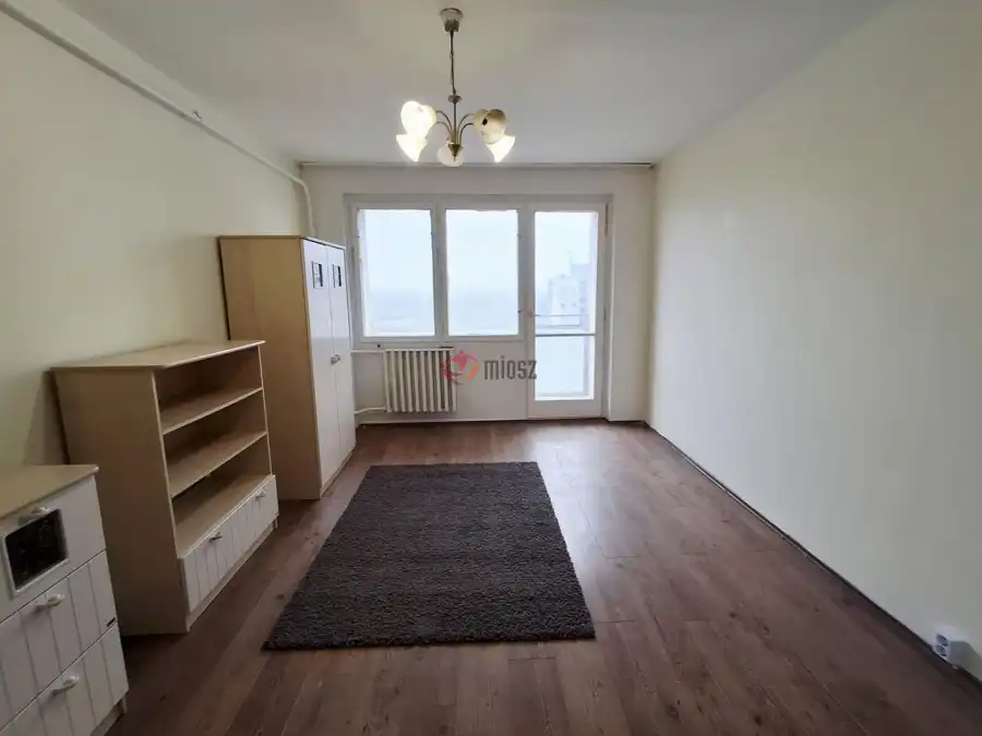 eladó panellakás, Tatabánya