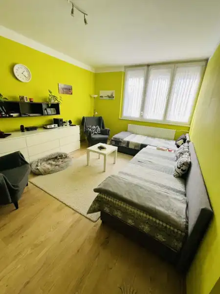 Eladó panellakás, Tatabánya 1+1 szoba 43 m² 40.9 M Ft