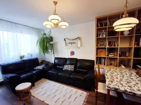 Eladó panellakás, Tatabánya 4 szoba 68 m² 56.9 M Ft