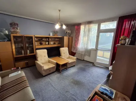 Eladó panellakás, Tatabánya 2 szoba 63 m² 39.9 M Ft