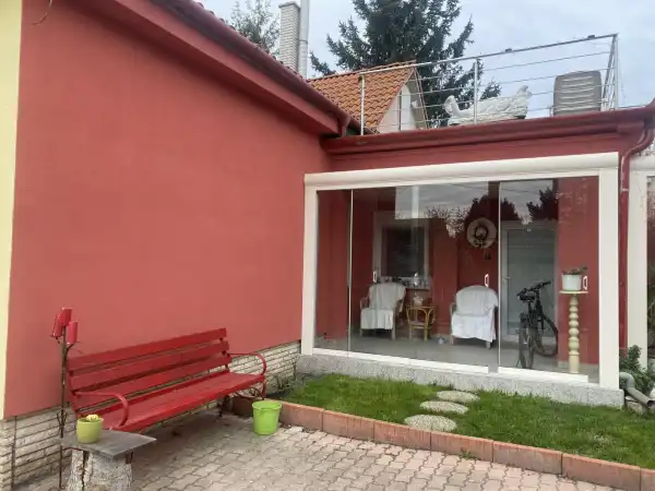 Eladó téglalakás, Komárom 1 szoba 25 m² 22 M Ft