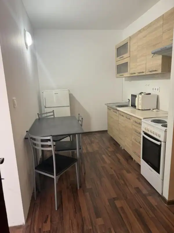 Eladó téglalakás, Komárom 2 szoba 43 m² 44.4 M Ft