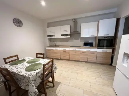 Eladó téglalakás, Komárom 1 szoba 46 m² 41 M Ft