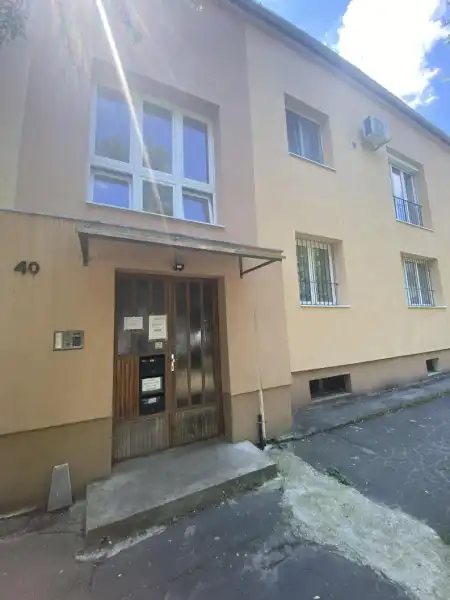 Eladó téglalakás, Oroszlány 2 szoba 50 m² 21.5 M Ft