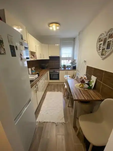 Eladó téglalakás, Oroszlány 3 szoba 75 m² 54.9 M Ft