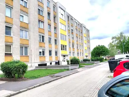 Eladó téglalakás, Oroszlány 2 szoba 55 m² 37.9 M Ft