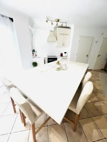 Eladó téglalakás, Tata 4 szoba 106 m² 125 M Ft