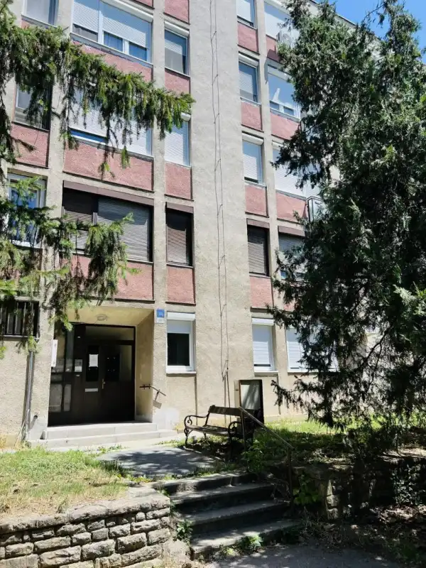 Eladó téglalakás, Tatabánya 2 szoba 43 m² 36.5 M Ft