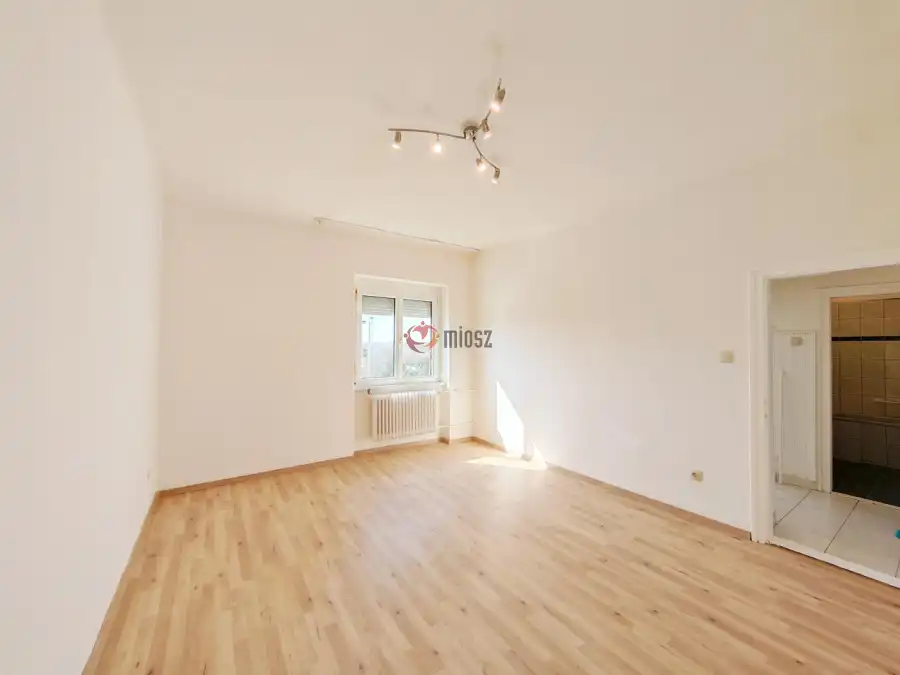 eladó téglalakás, Tatabánya