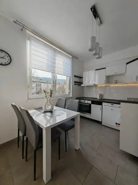 Eladó téglalakás, Tatabánya 1 szoba 42 m² 40.9 M Ft