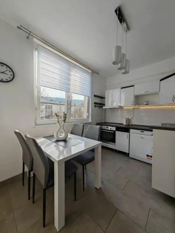 Eladó téglalakás, Tatabánya 1 szoba 42 m² 40.9 M Ft