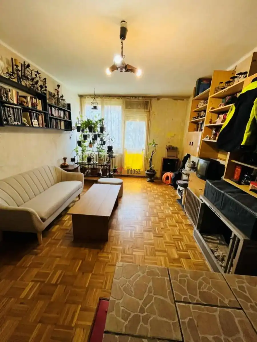 eladó téglalakás, Tatabánya