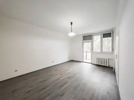 Eladó téglalakás, Tatabánya 1 szoba 42 m² 35.9 M Ft