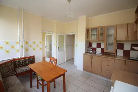 Eladó téglalakás, Tatabánya 2 szoba 51 m² 38.9 M Ft