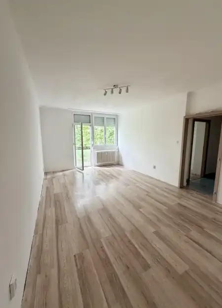 Eladó téglalakás, Tatabánya 1+2 szoba 51 m² 41.9 M Ft