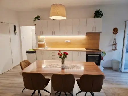 Eladó téglalakás, Tatabánya 2+1 szoba 55 m² 49 M Ft