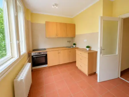 Eladó téglalakás, Tatabánya 1 szoba 42 m² 31.9 M Ft