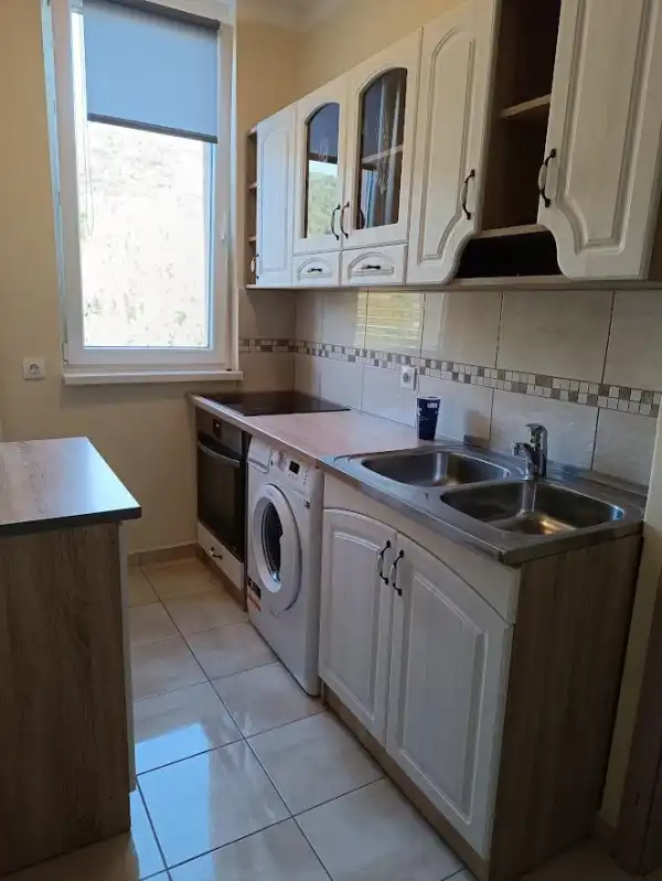 Eladó újszerű téglalakás, Tatabánya 2 szoba 43 m² 36.5 M Ft