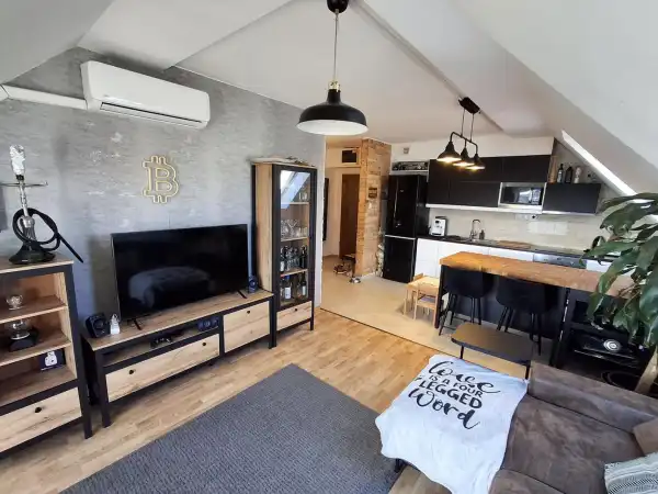 Eladó újszerű téglalakás, Tatabánya 4 szoba 80 m² 74.6 M Ft