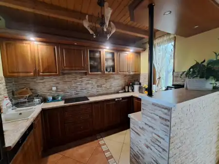 Kiadó családi ház, Szomód 4 szoba 118 m² 390 E Ft/hó