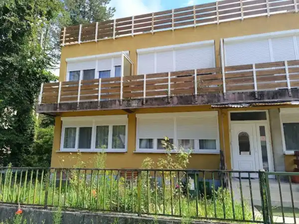 Kiadó családi ház, Tata 6 szoba 150 m² 400 E Ft/hó